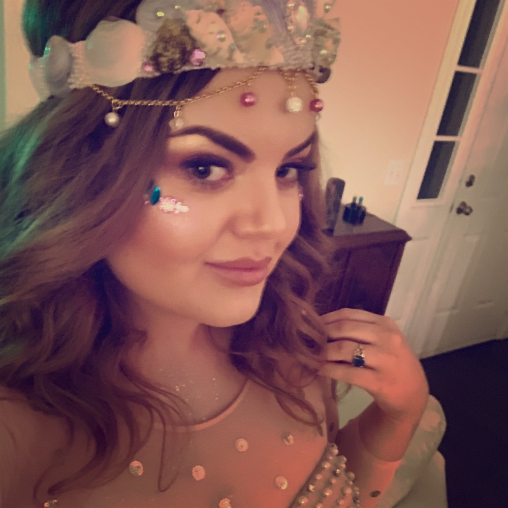 Meet your Posher, Lauren